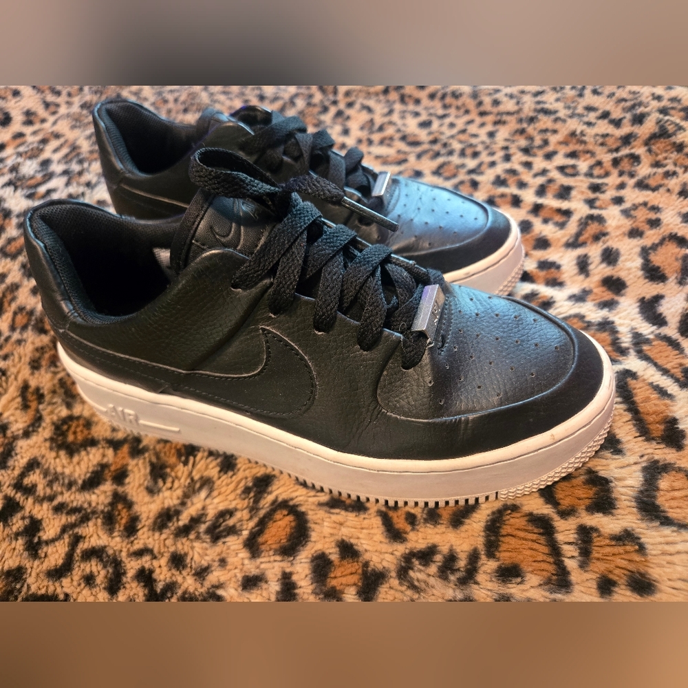 Nike Black and White Sneakers